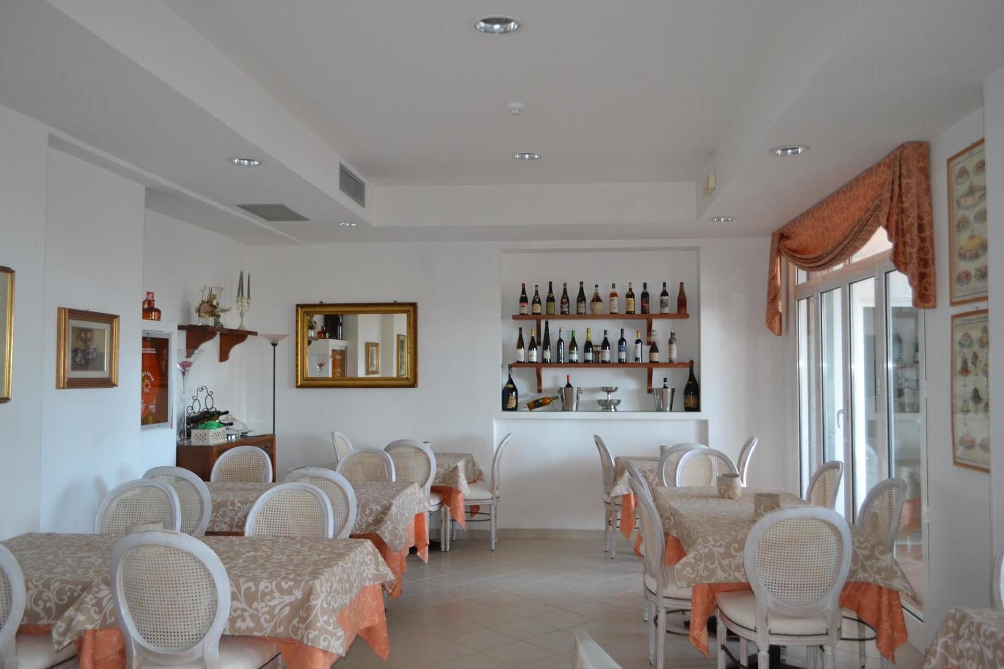 Hotel Noris 피날레리구레 외부 사진