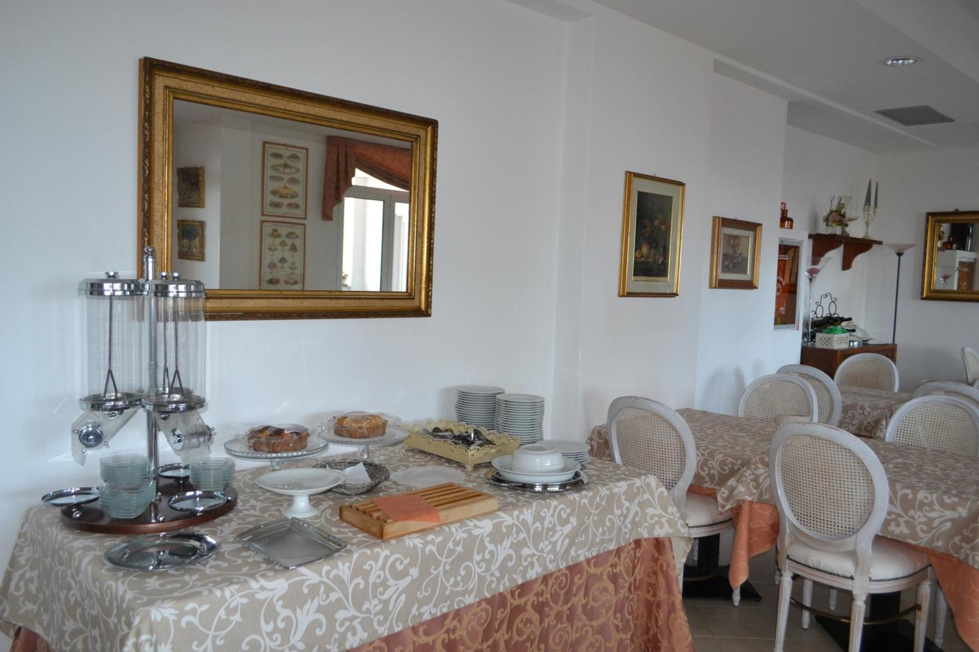 Hotel Noris 피날레리구레 외부 사진
